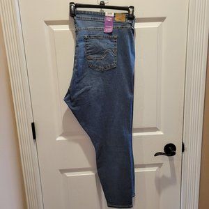 Signature by Levi Strauss Mid Rise Skinny Jeans 24S